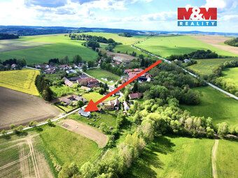 K pronájmu samostatně stojící rodinný dům 3+kk v obci Chýsto