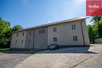 Nabízíme Vám k pronájmu byt o dispozici 2+1 a výměře 65 m², 