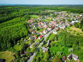Ev.č. DL126P-1 Nabízíme ke koupi pozemek o celkové výměře 74