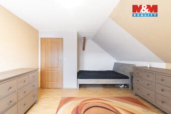 Exkluzivně nabízíme k prodeji samostatně stojící rodinný dům