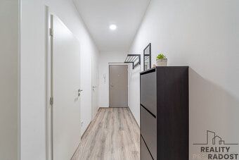 Nabízíme k pronájmu velmi pěkný a útulný byt v Olomouci, uli