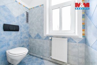 Prodej světlého podkrovního bytu 2+1 o užitné ploše 88 m² v 