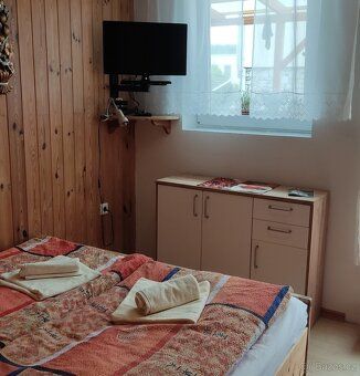 Nabízíme ubytování v apartmánech.
Apartmán č. 1 je čtyřlůžko