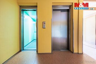 Nabízíme vám k prodeji moderní byt 2+kk v klidné a vyhledáva