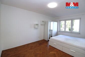 K pronájmu nabízíme světlý a moderně zrekonstruovaný byt 2+1