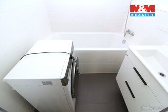 K pronájmu nabízíme světlý a moderně zrekonstruovaný byt 2+1