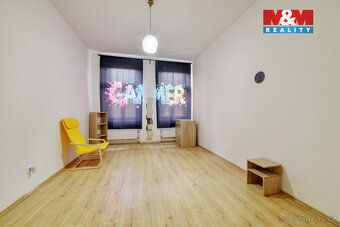 Pronájem prostorného bytu 3+kk, 73 m2, v přízemí bytového do