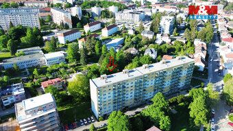 Nabízíme k prodeji byt o dispozici 2+1 a užitné ploše 54 m²,