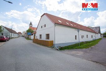 Nabízíme k pronájmu nově zrekonstruovaný byt 4+kk v přízemí 