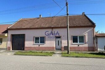 Ve výhradním zastoupení majitelů nabízíme k prodeji venkovsk