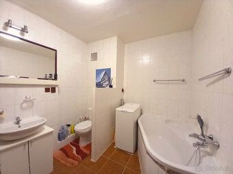 Nabízíme Vám pronájem zařízeného bytu 3+kk s lodžií v klidné