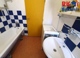 Nabízíme Vám ke koupi útulný byt o dispozici 1+1 a podlahové