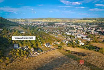EXKLUZIVNÍ STAVEBNÍ POZEMEK NA OKRAJI BEROUNA – 3 833 m²Jste