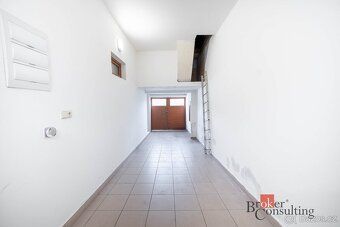 Prostorný rodinný dům 121 m² v klidné vinařské obci s rychlo