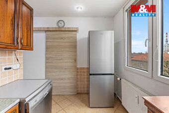 Nabízíme k prodeji prostorný byt 3+1 s lodžií o výměře 83 m²