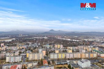 Nabízíme k prodeji prostorný byt 3+1 s lodžií o výměře 83 m²