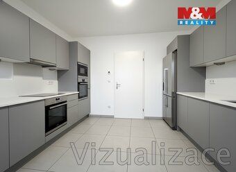 Nabízíme k prodeji prostorný rodinný dům s dispozicí 4+1 v o