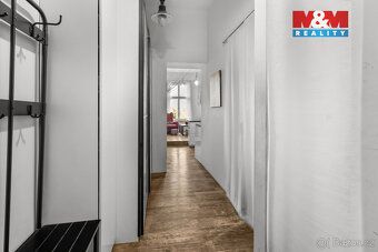 Nabízíme k prodeji krásný byt 1+1 o užitné ploše 31 m² v atr
