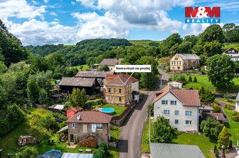 Hledáte bydlení s atmosférou rodinného domu, ale chcete zůst
