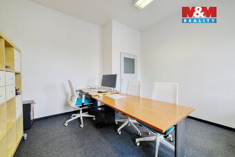 Nabízíme k pronájmu kancelářské prostory o celkové výměře 77