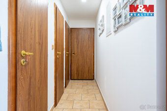 Nabízíme k prodeji nízkonákladový rodinný dům v centru maleb