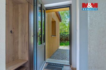 Nabízíme k prodeji nádherný apartmán v nově zrekonstruované 