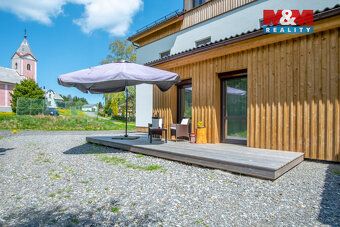 Nabízíme k prodeji nádherný apartmán v nově zrekonstruované 
