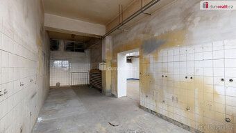bez DPH, Nabízíme k pronájmu zateplenou výrobní halu o celko