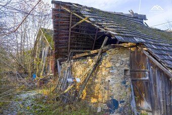 Nabízíme Vám k prodeji pozemek o celkové ploše 1554 m2 v obc