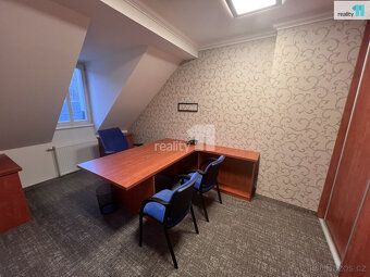 +popl. 5000, , Nabízíme k pronájmu moderní a plně vybavené k