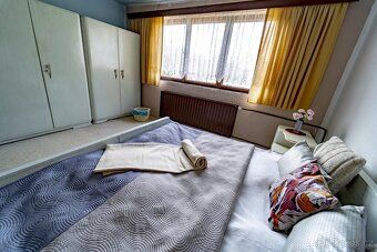 Lhotky, prodej rodinného domu 140 m2 na kraji obce s velkým 