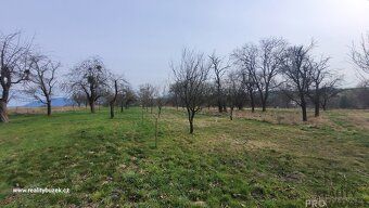 Nabízíme k prodeji zahradu v obci Sovadina - Bystřice pod Ho