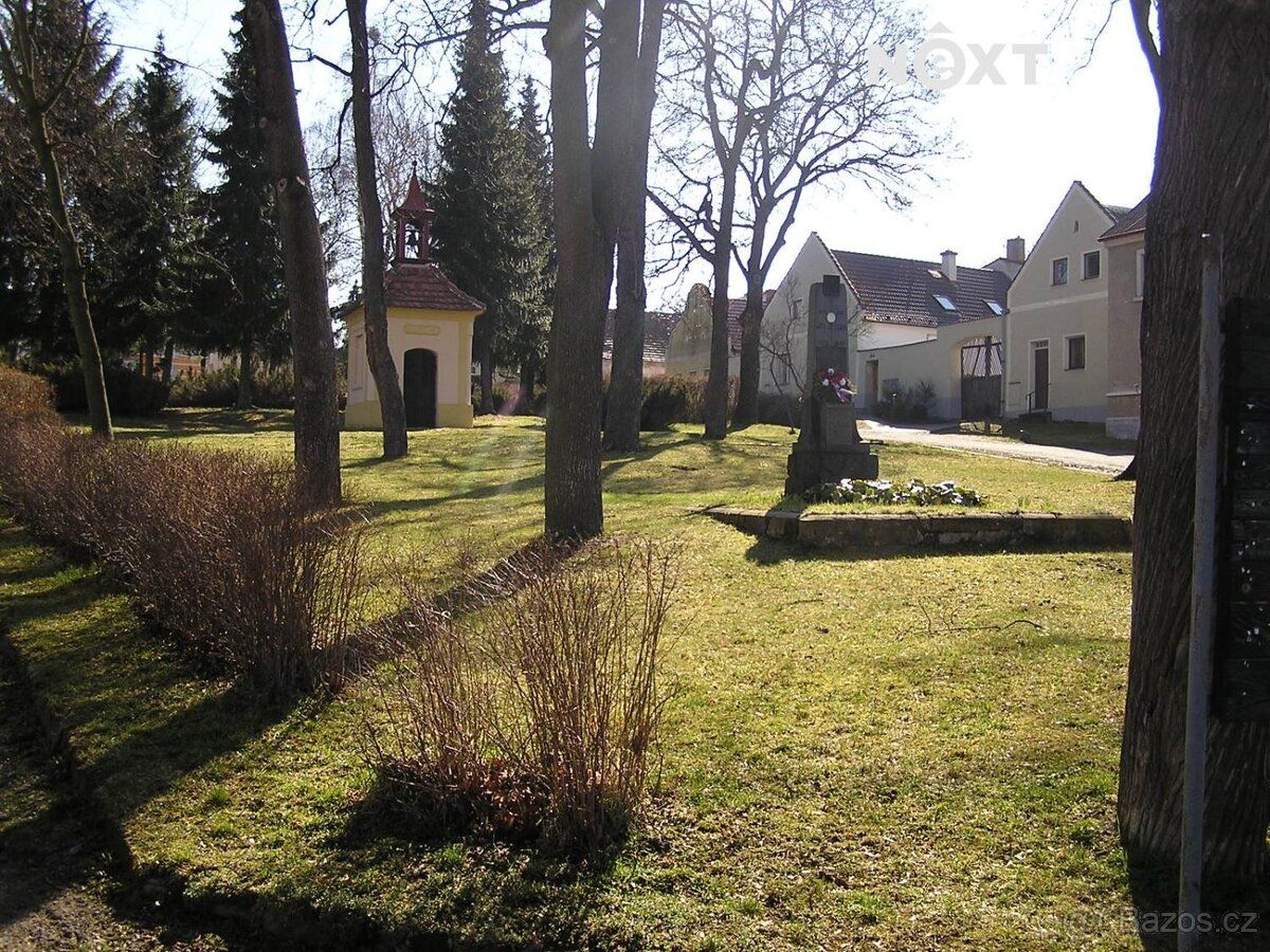 Nabízím k prodeji stavební pozemek o výměře 479 m² v atrakti