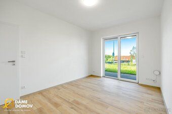 Ev.č. 14162 Máme pro Vás krásný a prostorný rodinný dům s di
