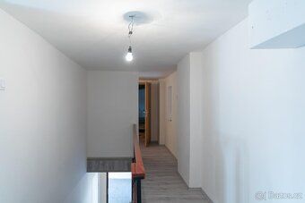 Nabízíme k prodeji rodinný dům s užitnou plochou 186 m2, dis