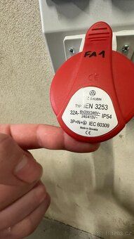 Pronájem haly 240 m2 Nabízím k pronájmu novostavbu (2023) ha