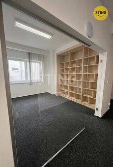 Pronájem zrekonstruovaných kancelářských prostor o velikosti