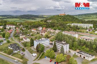 Nabízíme k pronájmu komerční prostor o velikosti 39 m² v Nep