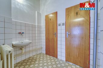Nabízíme k pronájmu komerční prostor o velikosti 60 m² v Nep