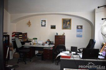 Nabízím k prodeji zajímavý investiční celek na adrese Arbeso