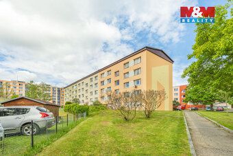 Nabízíme k prodeji velmi příjemný a světlý byt o dispozici 3