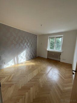 Nabízíme k prodeji bytovou jednotku o dispozici 2+1 s možnos