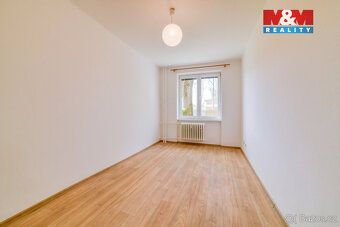 Nabízíme k pronájmu světlý a nadstandardně vybavený byt 3+kk
