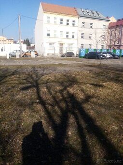 Nabízím k pronájmu atraktivní komerční pozemek o rozloze 848