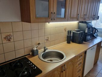 Nabízím k prodeji byt o dispozici 3+1 s balkónem (výtah, 2.p
