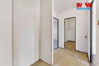 Nabízíme k prodeji byt 3+1 o podlahové ploše 53 m² v klidné 