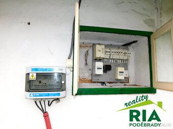 Prodej rodinného domu 7 km od Poděbrad v obci Srbce s pozemk