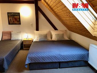 Nabízím zajímavý soubor pozemků o velikosti 14 291 m² s mnoh