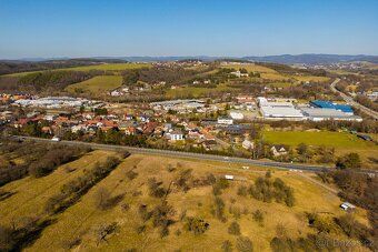 Stavební pozemek 2 603 m² – Lípa u Želechovic | bydlení i po