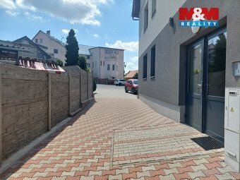 Hledáte byt se snadnou dostupností do Prahy a bezpečné soukr